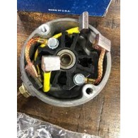 COMMUTATOR