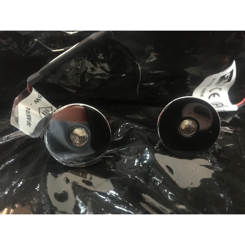 LUCE CORTESIA APUS-R ART 5630 C 6000