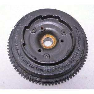 0587103 VOLANO 25HP
